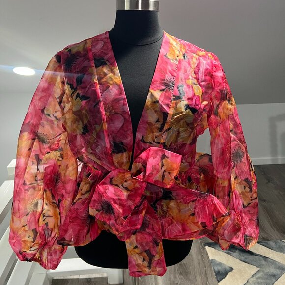 Akira Gossamer Floral Topper with Ruffle - New With TAGS! - Picture 1 of 4